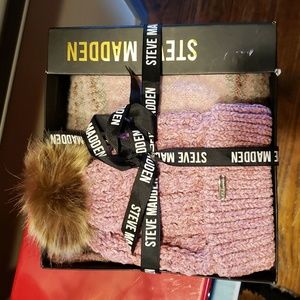 Steve Madden Boxed Scarf And Beanie